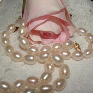 Vintage Genuine Baroque pearl necklace